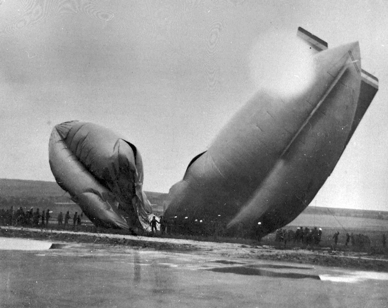 C7 deflated at Longside