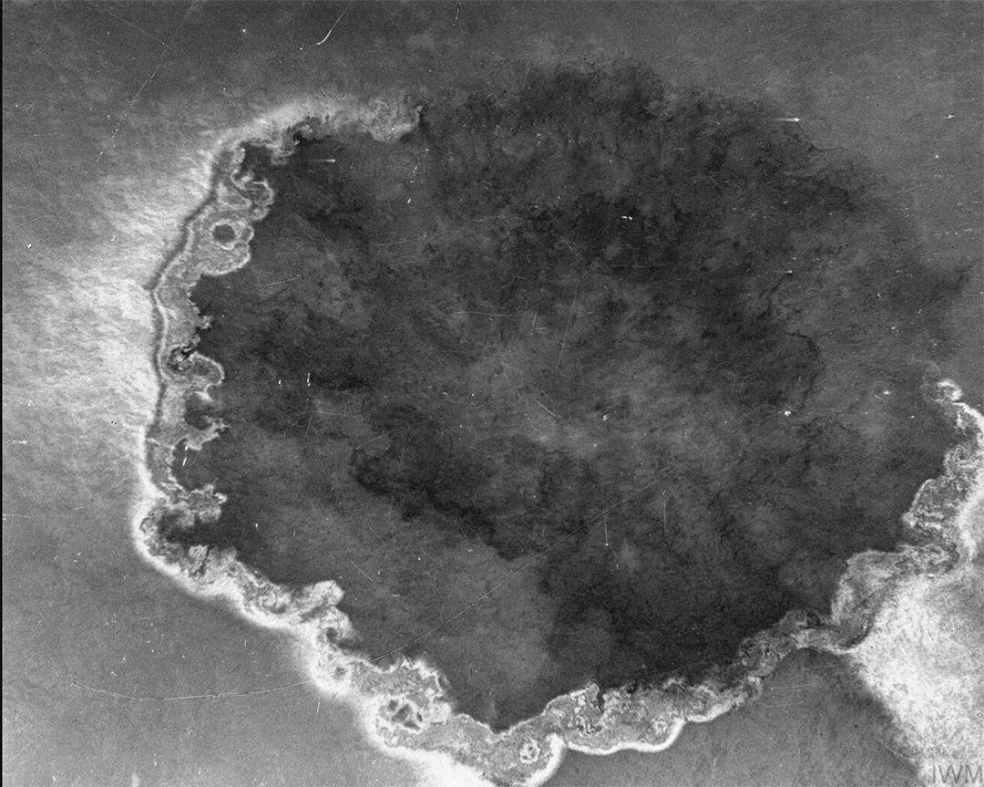IWM Q 84413 Oil Slick 1