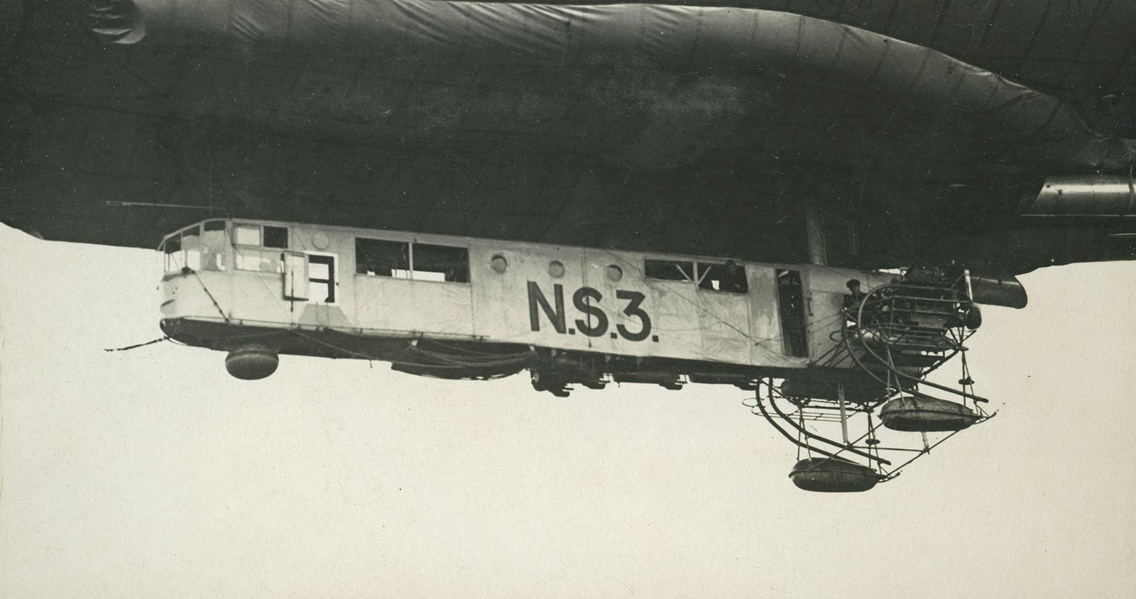 MoF N.S.3 in flight